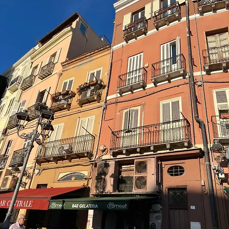 Bed & Breakfast Crobi Museum And Cagliari