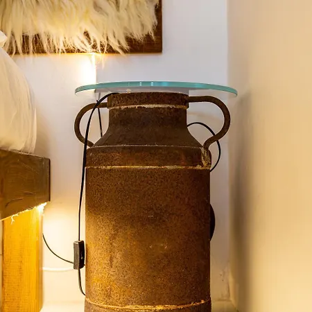 Crobi Museum And Bed & Breakfast